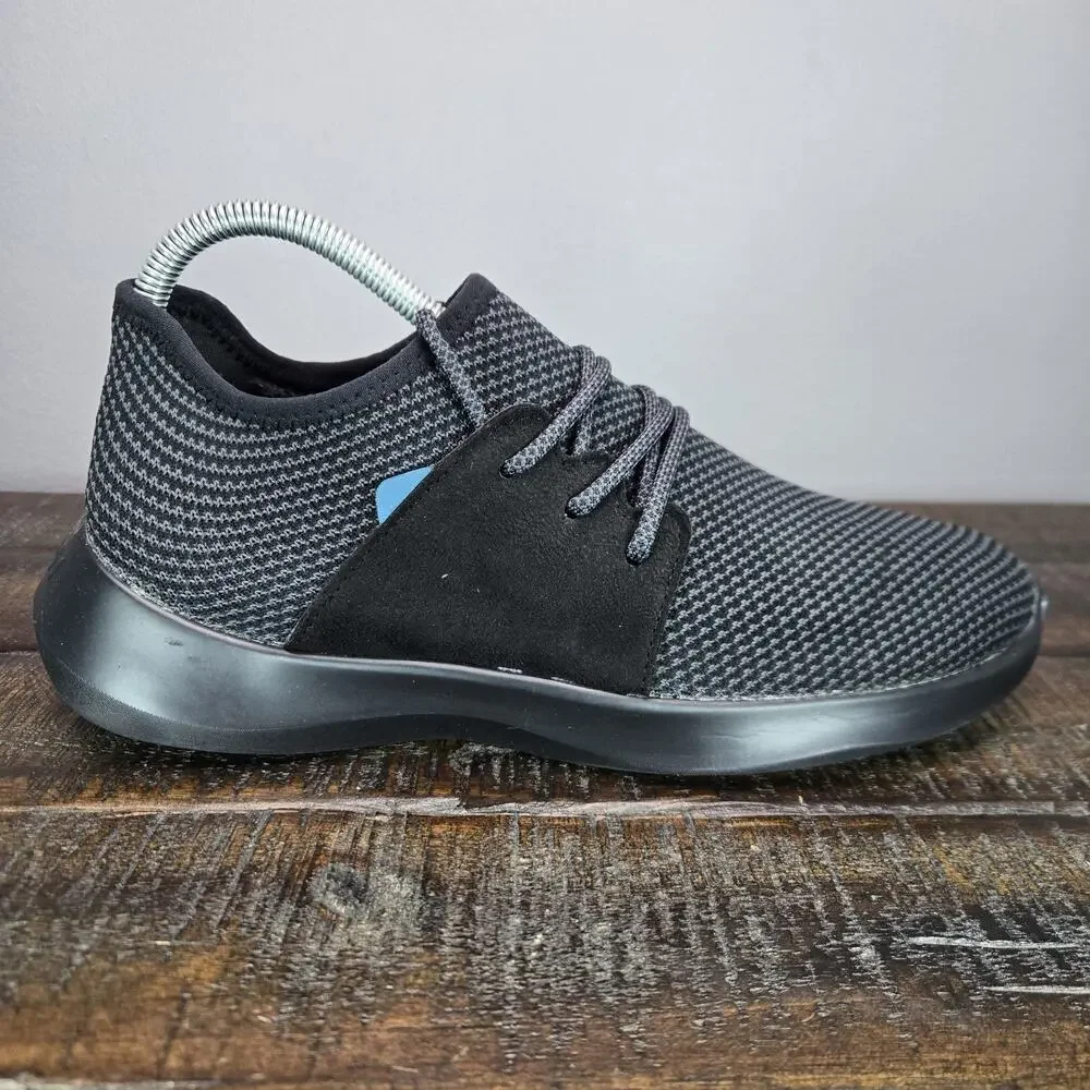 Vessi Everyday Classic Mens Size 7 Waterproof Shoes Sneakers All Black